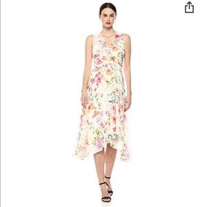 NWT Calvin Klein Chiffon Sleeveless V-Neck Dress